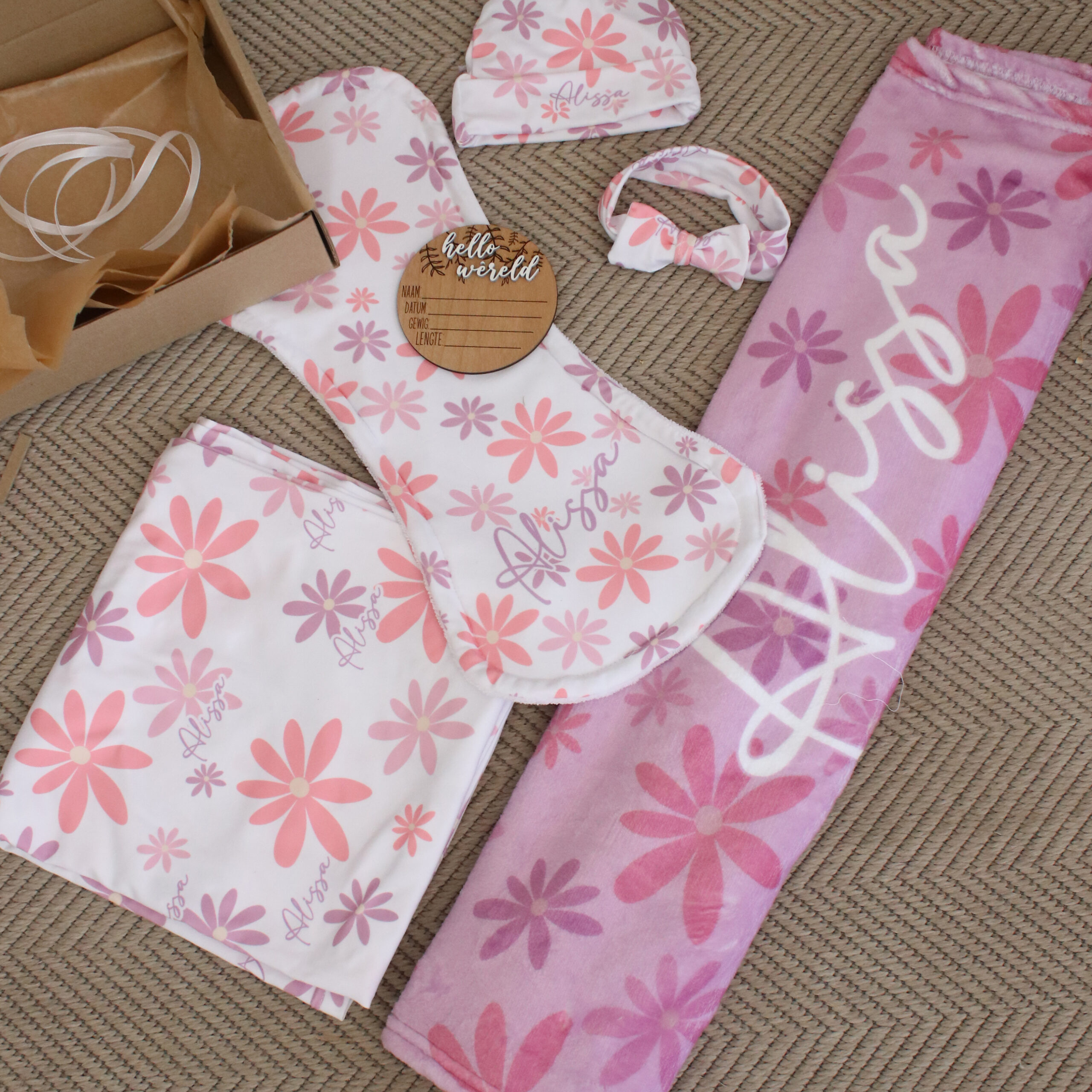 Cinnamon & Spice - Baby Shower Gift Box – Daisy Pink and Purple Pastel